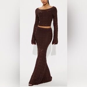 NWT Elegant Brown Crochet Skirt Set